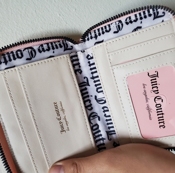 Juicy Couture Wallet - Picture 3 of 5